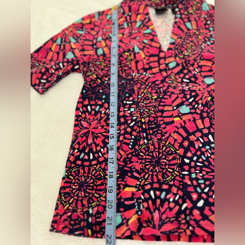 🌟3 for $25🌟 Rafaella Women’s Vibrant Bold Patterned Top - Picture 12 of 12